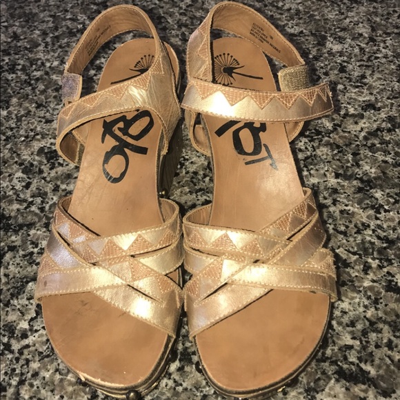 OTBT Wedges - Picture 2 of 2